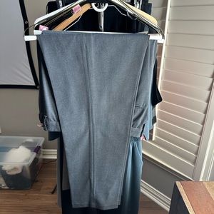 JM HAGGAR DRESS SLACKS